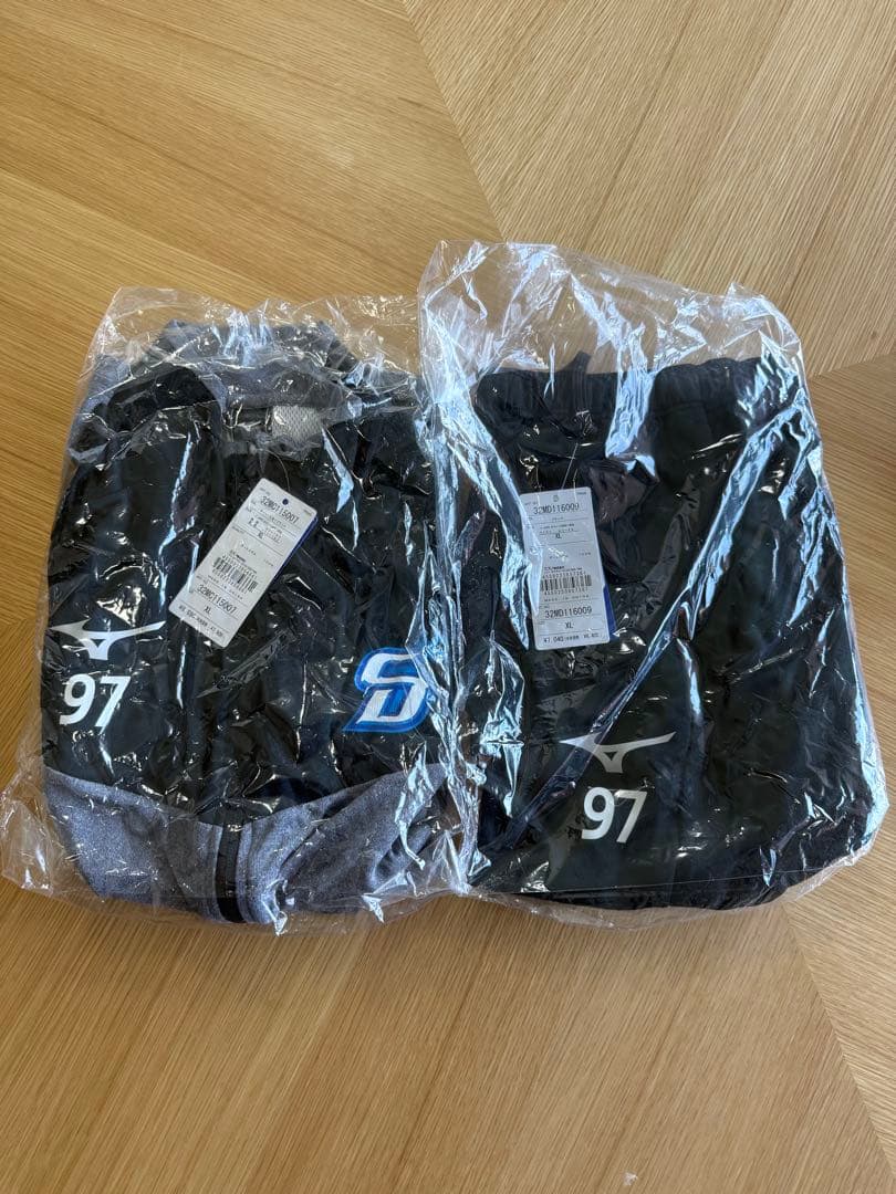 新品タグ付き　広島瀬戸内高校サッカー部ジャージ上下セットアップ