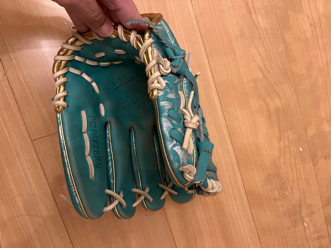 ZETT 青緑色 源田選手モデル　グローブ