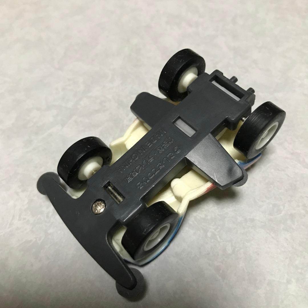 ミニ四駆プルバックミニカー　ビクトリーマグナム