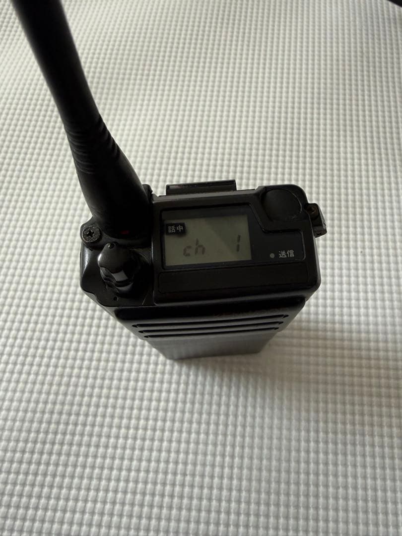 KENWOOD トランシーバー 5台セット　充電器2台　ジャンク　1995年製