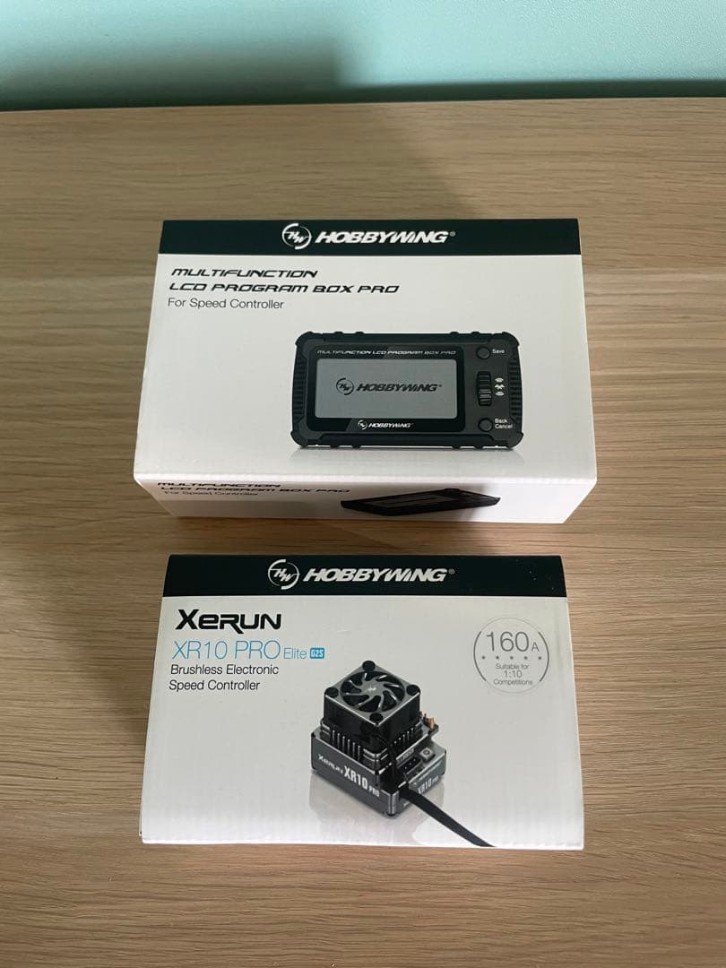 ホビーウィング　ブラシレスアンプ➕プログラムボックスＰＲＯ　新品　未使用品セット