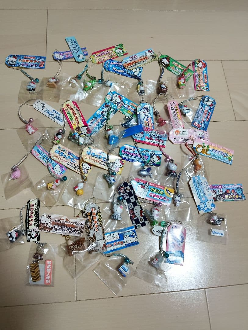 ご当地キティちゃん☆根付☆キーホルダー☆まとめ売り☆