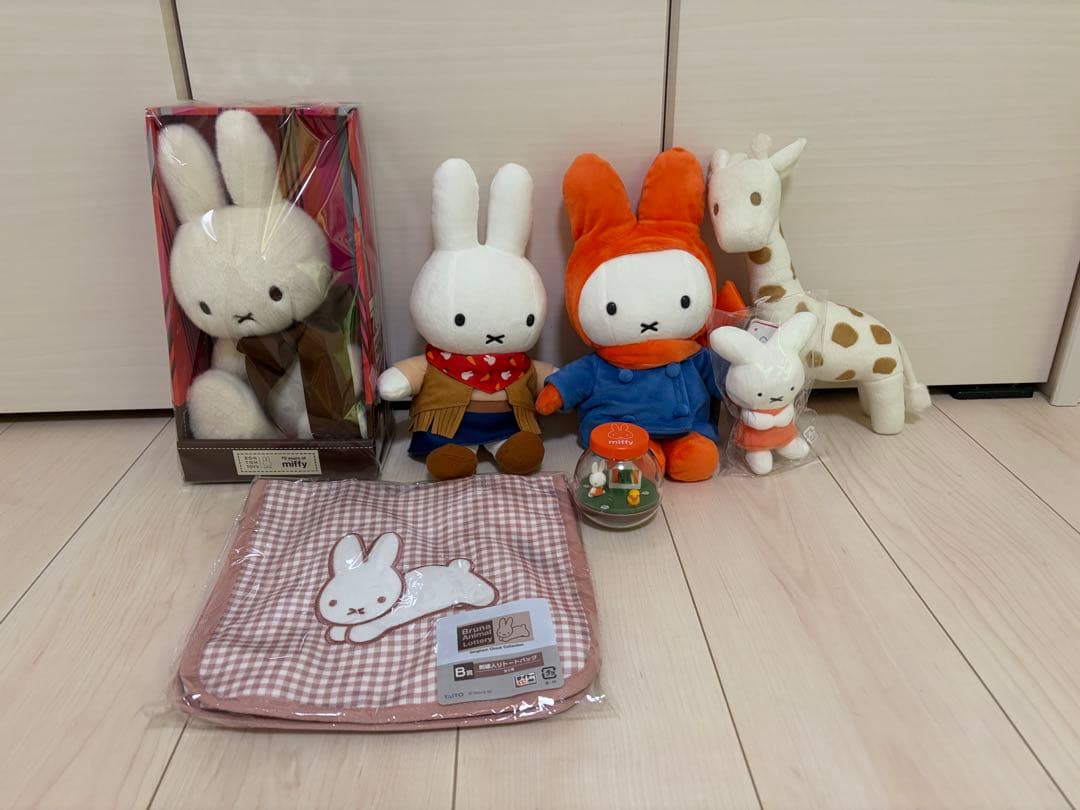 【バラ売り不可】ミッフィースタイル　ゆきのひ　ぬいぐるみ他
