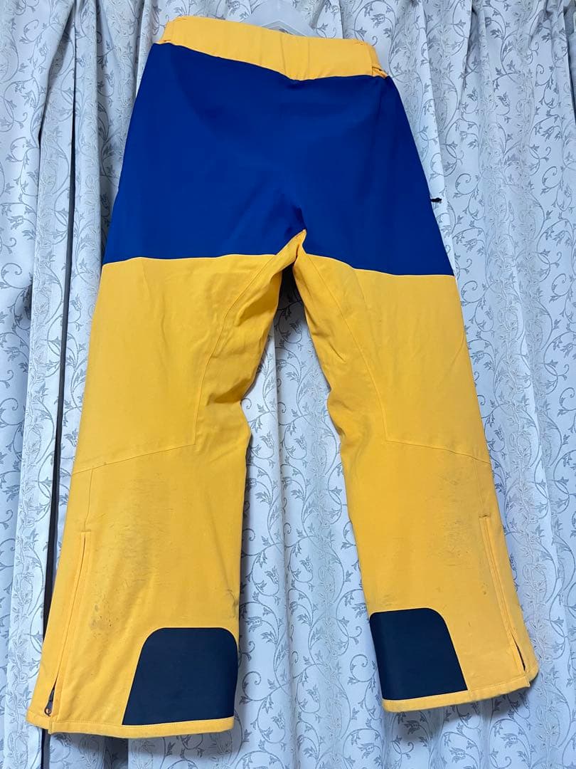 ONONE オンヨネ　デモ スキーウェア セット