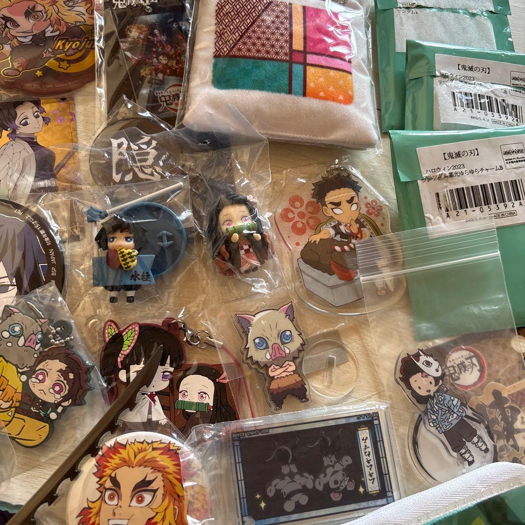 アニメグッズ 鬼滅の刃　大量　まとめ売り