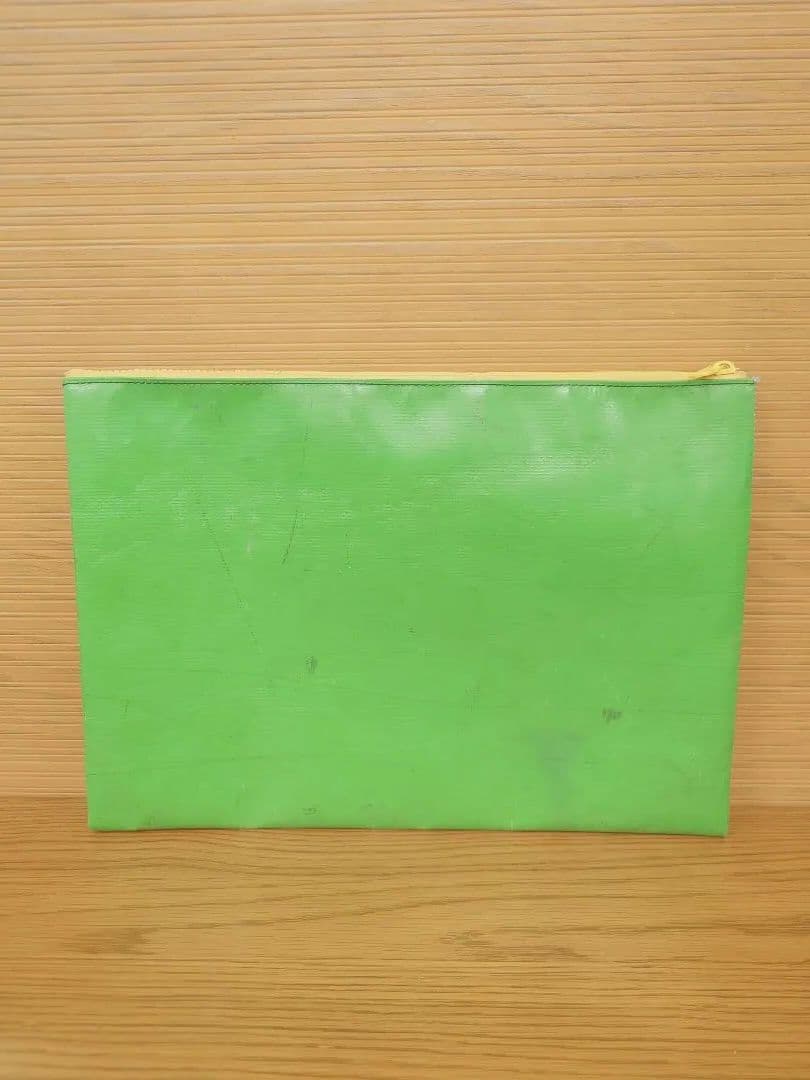 FREITAG クラッチバッグ 緑色