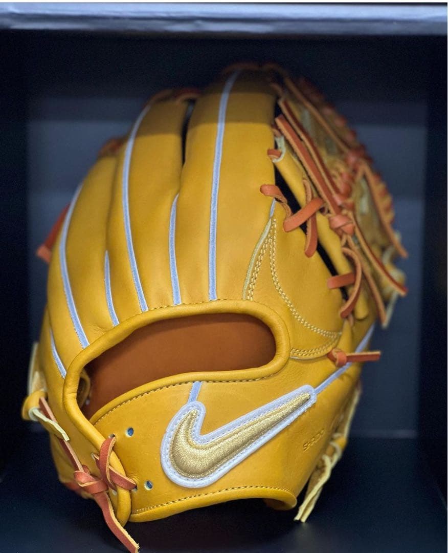 日本製 激レア NIKE 硬式グローブ内野手用 SHADO ELITE 謝道