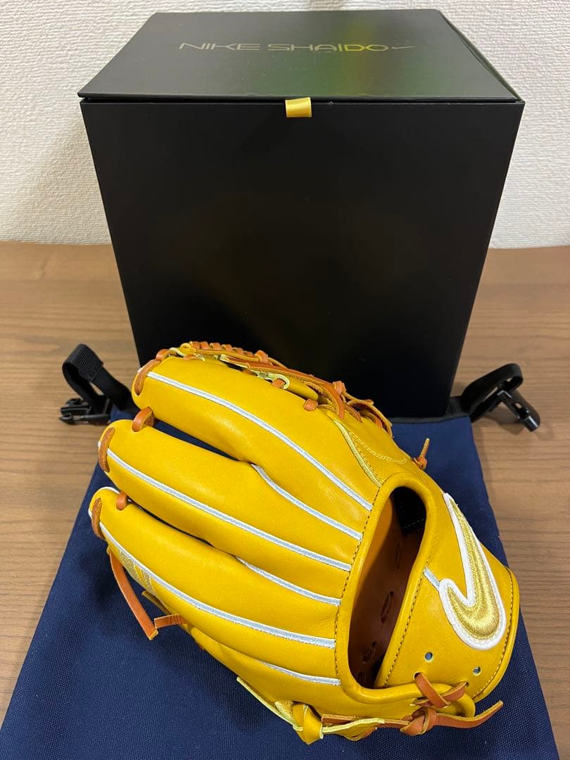 日本製 激レア NIKE 硬式グローブ内野手用 SHADO ELITE 謝道
