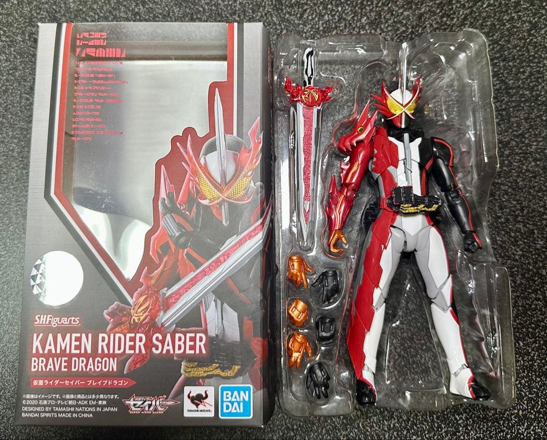 S.H.Figuarts 仮面ライダーセイバー