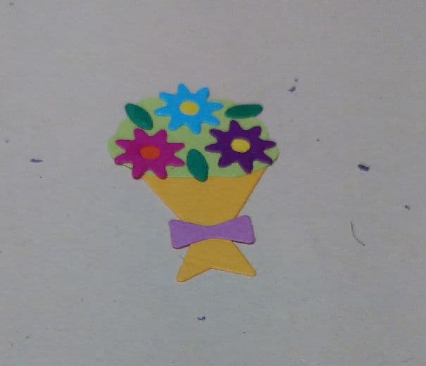 クラフトパンチ　花束オーダー受付中(*^_^*)！！