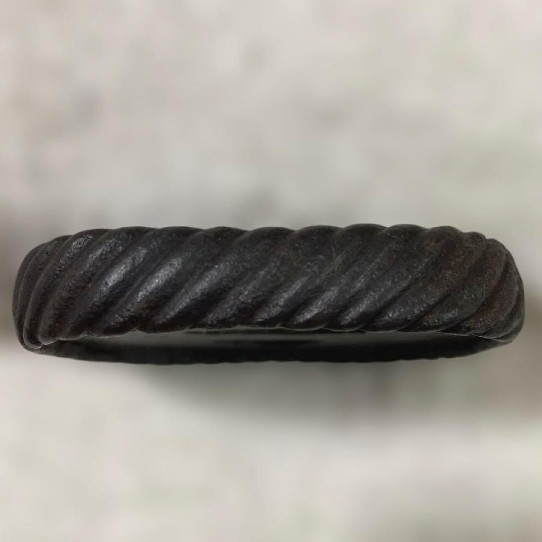 B-26 鍔　武具　刀装具　日本刀　装飾品　鉄製　アンティーク　美術品　工芸品