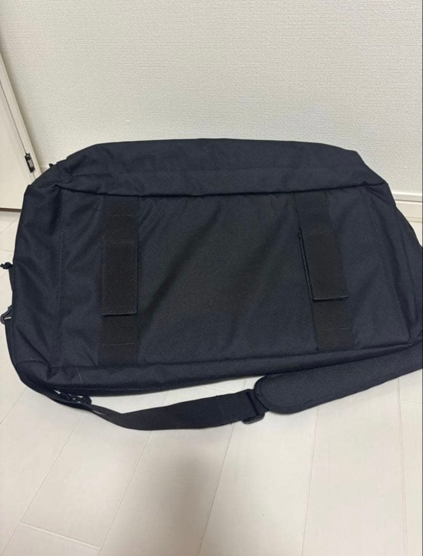 THRASHER ブラック ダッフルバッグ