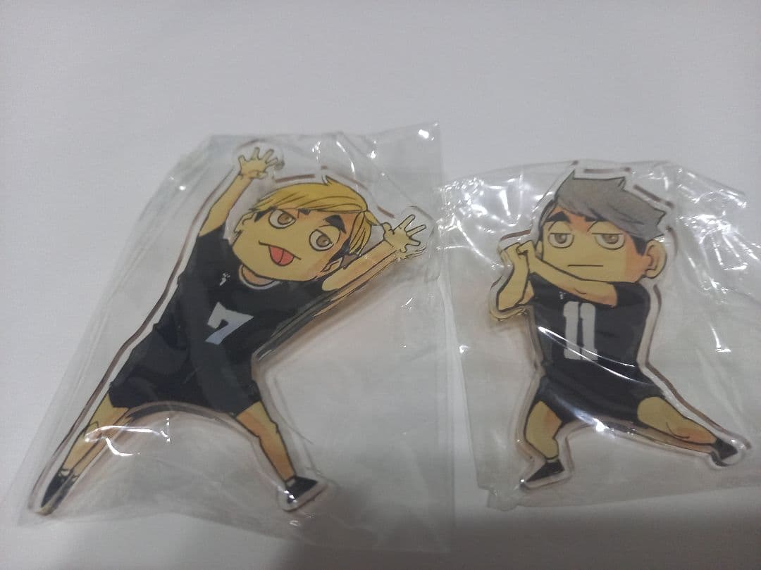 ま*♡様 ハイキュー!! アクリルピンバッジ 19個セット ジャンプ GIGA