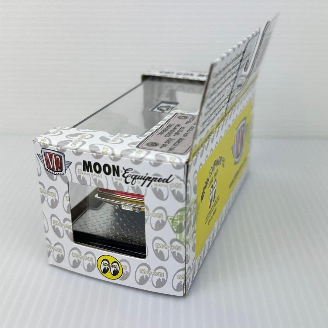 M2マシーン　アメリカ版　ムーンアイズ　バラクーダ　カマロ Z-28　2台セット