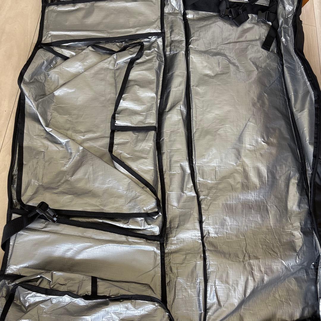 ブラック スノーボードバッグ 大容量