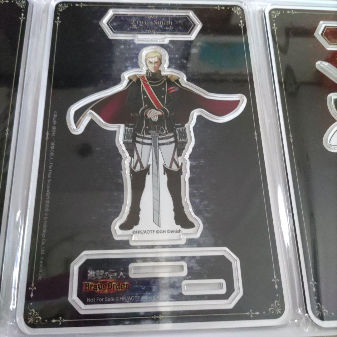 進撃の巨人　キャラクターアクリルスタンド