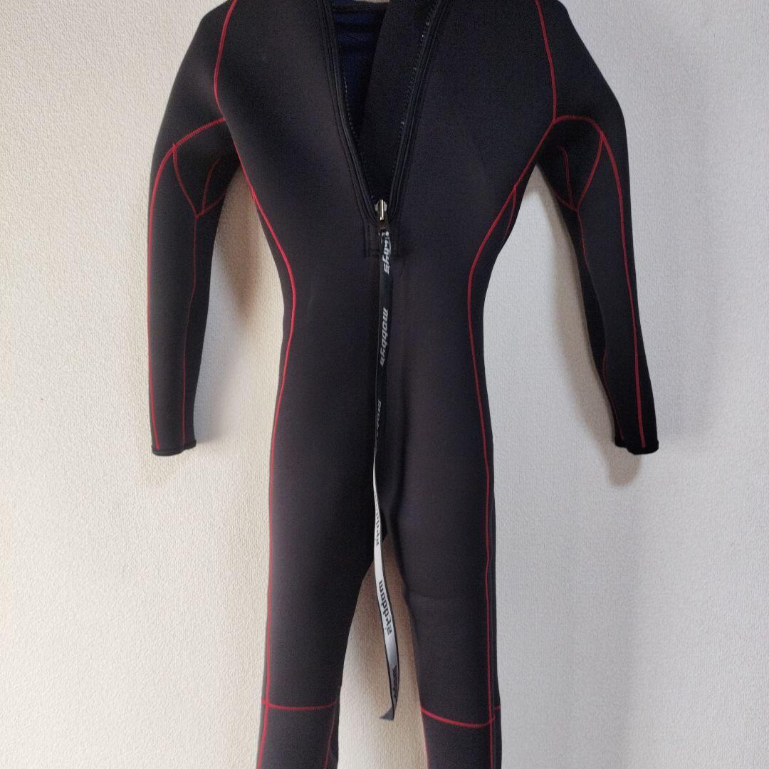 mobbys ウェットスーツ ブラック/レッド　5㍉　11A5（LL）レディース