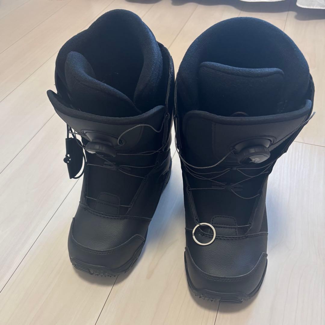 1回のみ使用！スノーボードブーツ ブラック キスマーク