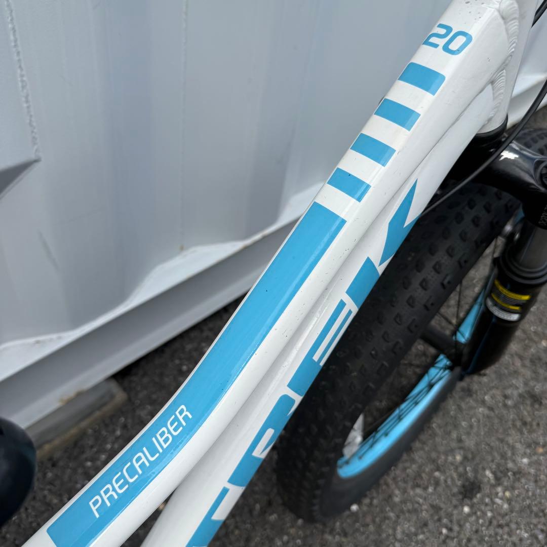 子供用自転車 20インチ Precaliber身長114-132cm ホワイト