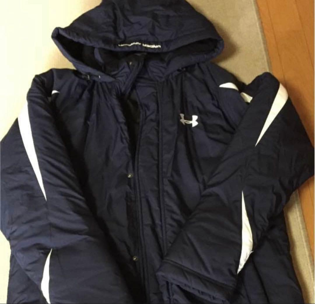 アンダーアーマー　ベンチコート