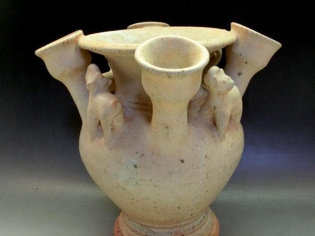 壷●唐物白釉珍獣多口瓶 古い花器 花生け 壺 古玩 中国 時代物 骨董品 希少■