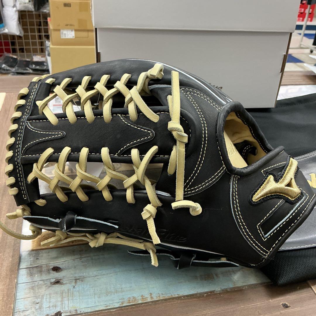 ミズノグローバルエリートネオ硬式外野手グローブ　左用