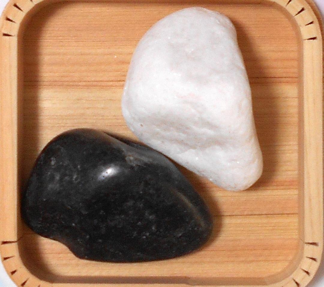 不思議　雷龍急転幸福　雷打ち黒龍珠石　雷打ち白龍珠石　超希少　現品5