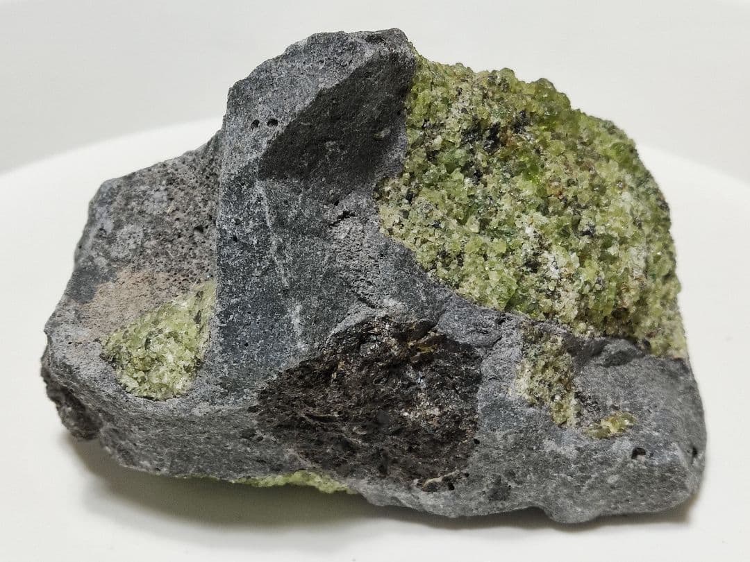 パワーストーン　天然石　原石　ペリドット　1197g　No.757