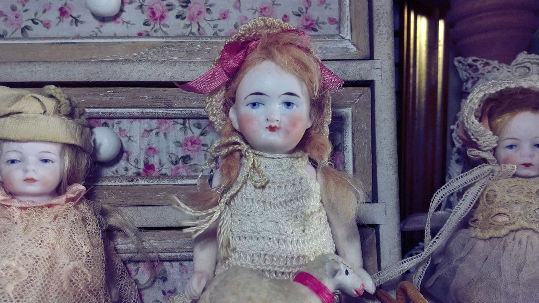 ＊約1週間だけのおまけ/シープ付き… Hertwig おさげの女の子＊