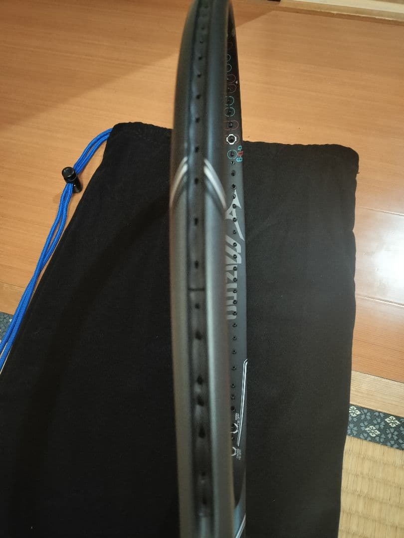 D 300 ミズノ　MIZUNO　テニスラケット