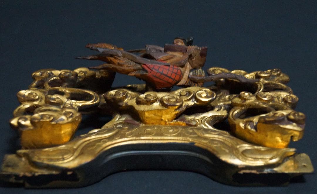 江戸末期一刀彫り高浮彫『天女飛天図』 木造彩漆金箔 木彫欄間飾り置物オブジェ