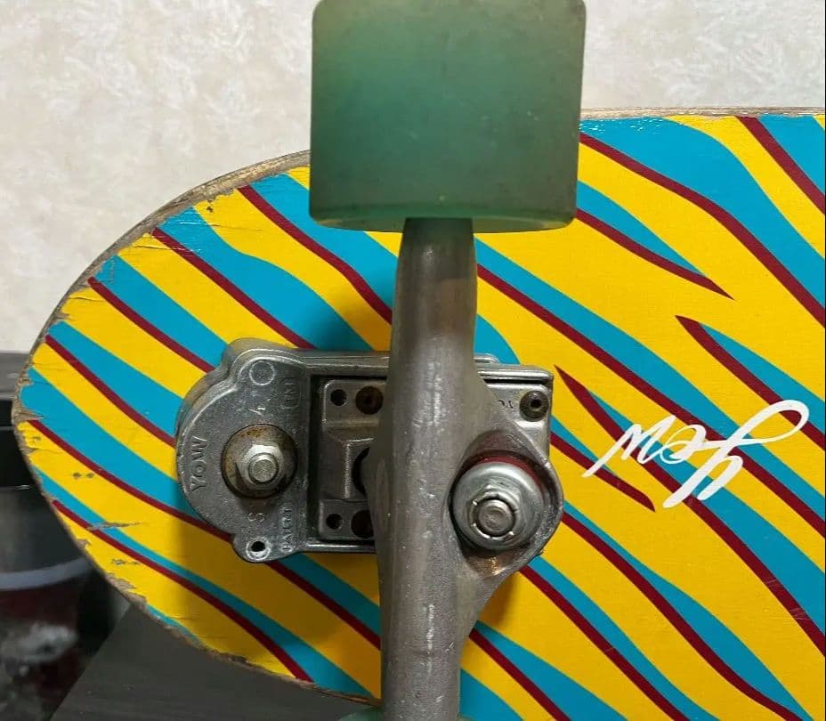 サーフスケートYOW GROM Mundaka ムンダカ ヤウ