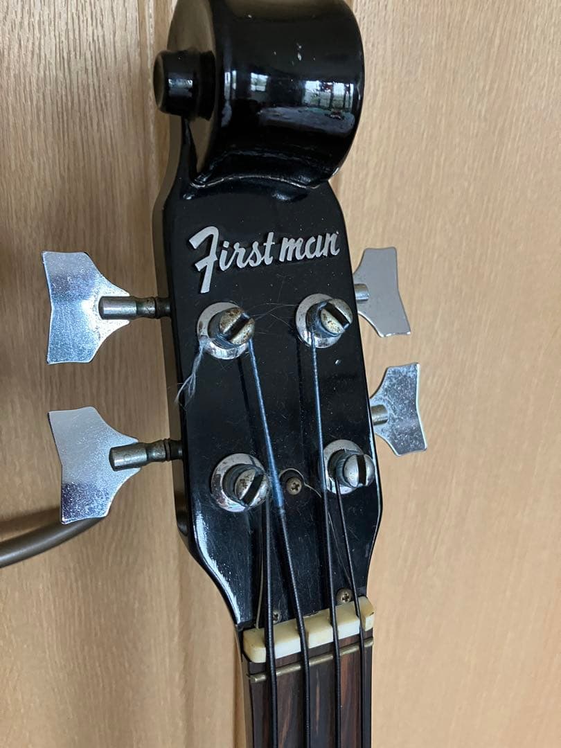 First Manバイオリンベース 1967