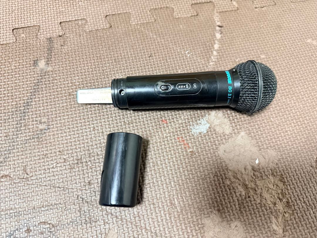 Shure UC4/Uc2-BG3.1, USA 製、動作確認済み。