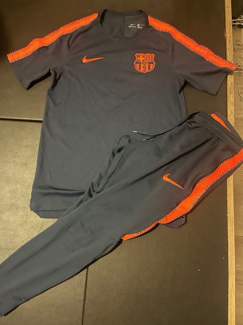 早い者勝ち‼️サッカー バルセロナ セットアップ 上下⚽️