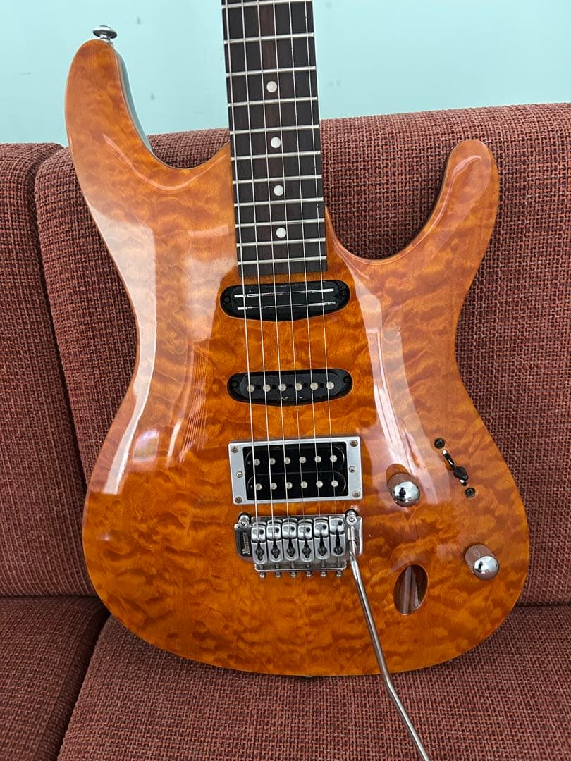 IBANEZ SA ロック式ペグ付き