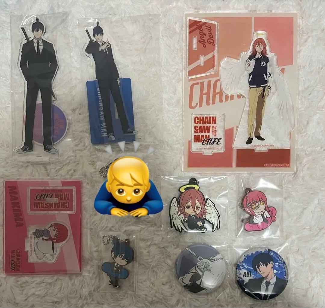 チェンソーマン レゼ編 グッズまとめ売り 缶バッジ アクスタ ポストカード 多数