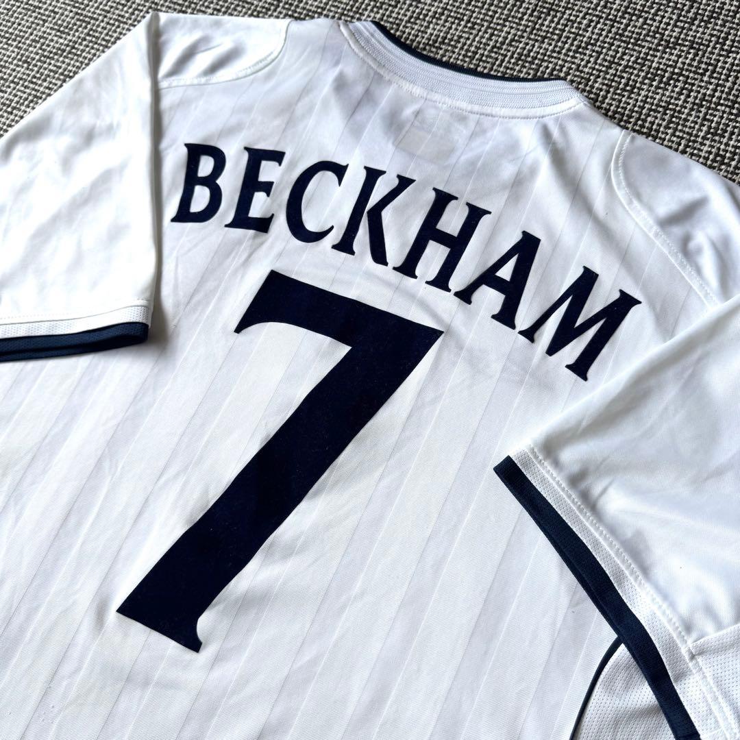 【正規品】デビッド・ベッカム ＃７ イングランド代表 2002W杯モデル