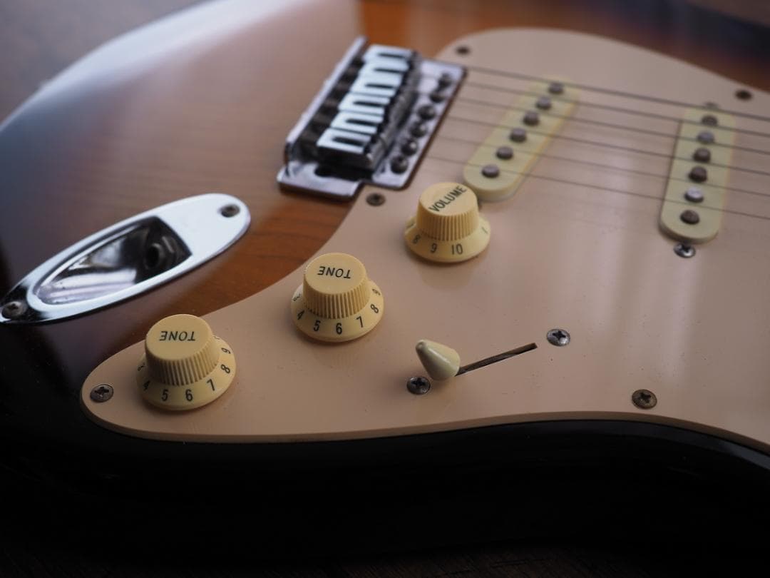 SQUIER 2003年製 超美品 アルダーボディー スクワイヤー FENDER