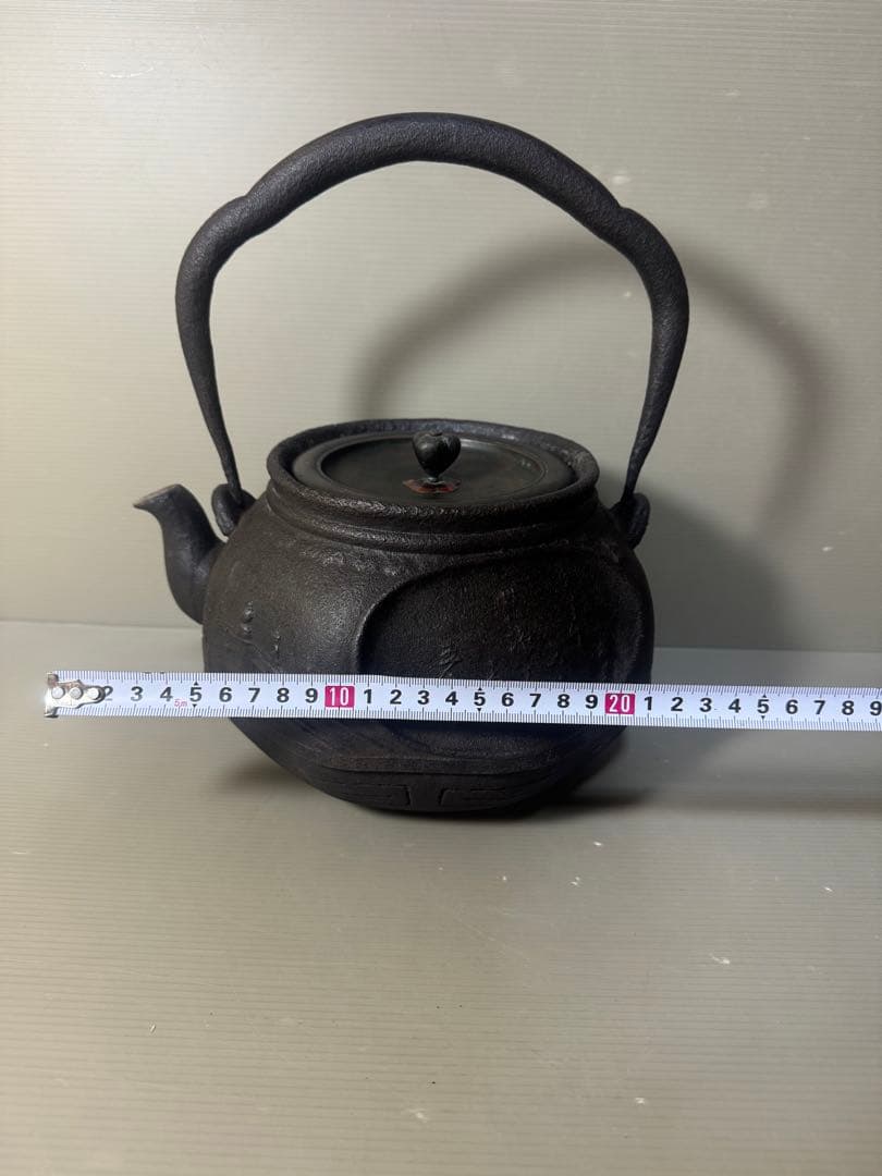 2422 金龍堂　大国寿郎作　鉄瓶　時代物