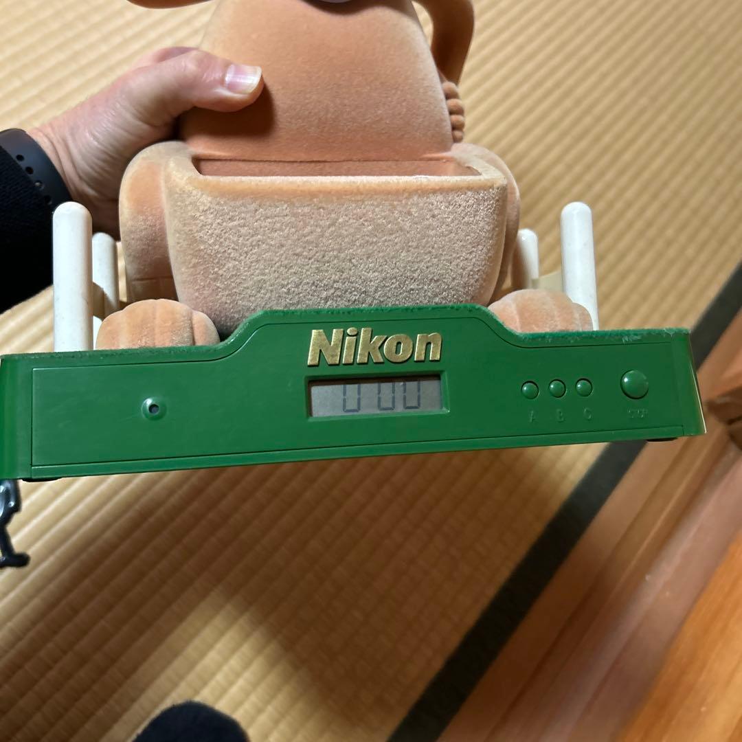 Nikon おしゃべりクーリークロック