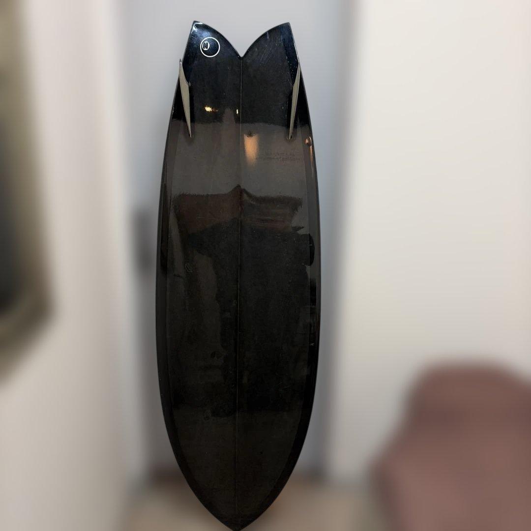 肉まん　訳ありNITROサーフボードレトロツイン5'8キャプテンフィン付き