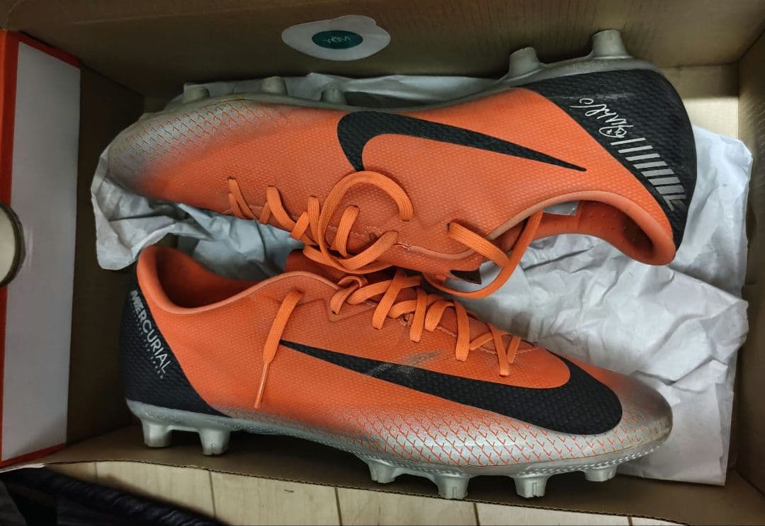 ナイキ マーキュリアル ヴェイパー XI CR7 FG 　 Chapter 7