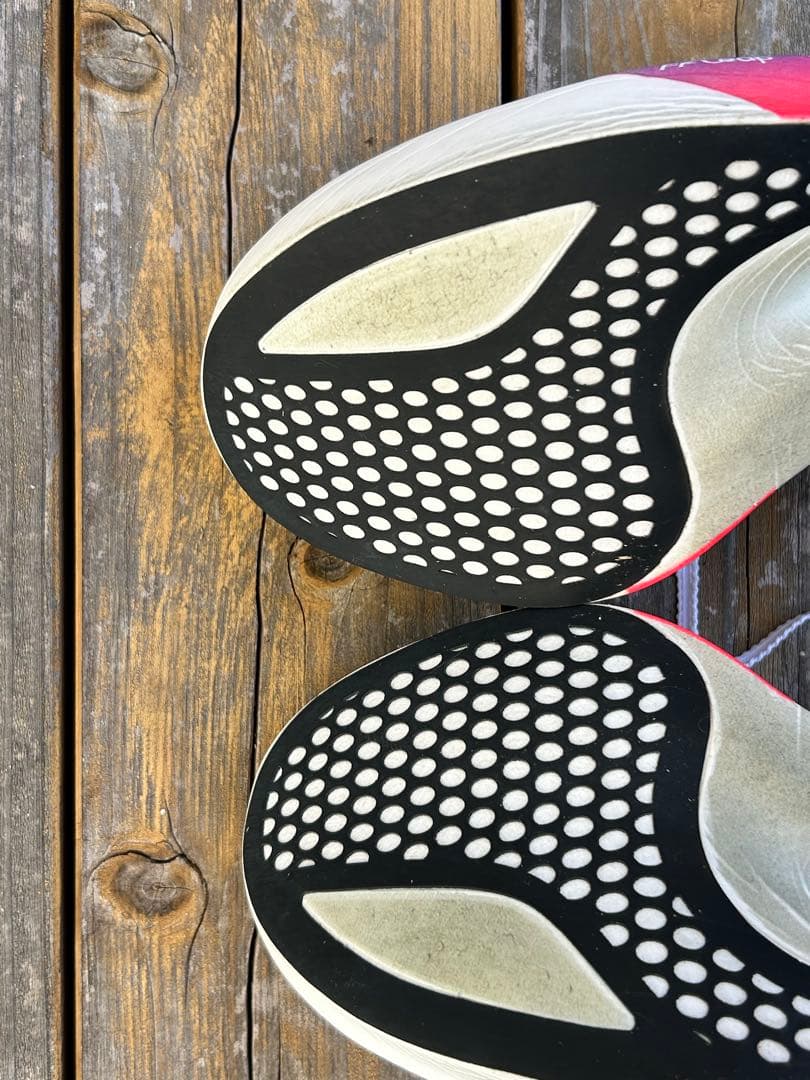 ASICS SPEED RAY 27.0cm ホワイト/フラッシュレッド