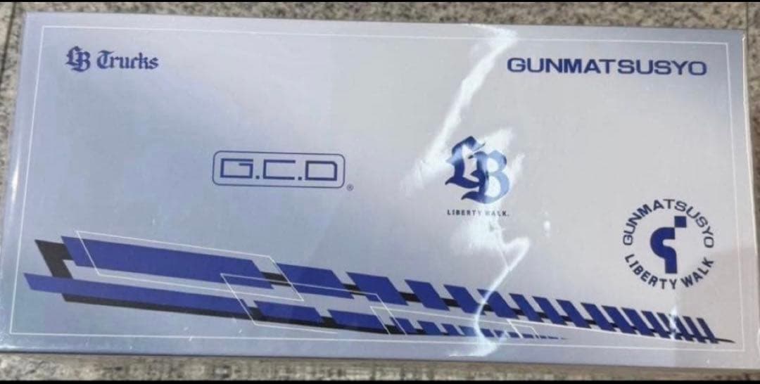 Mitsubishi Fuso LBWK LIBERTY WALK オートサロン