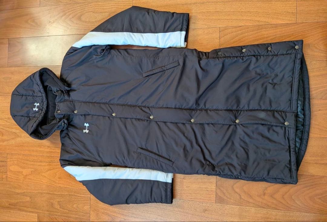 Under Armour ベンチコート ダークブルー