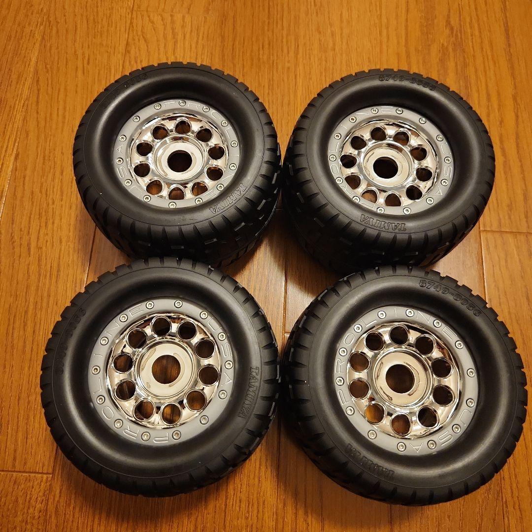 Eight shooter MT ホイールタイヤセット　サベージ