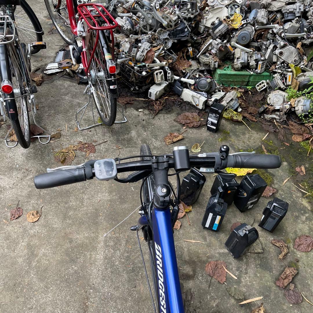 ブリヂストン 電動アシスト自転車 青　b200