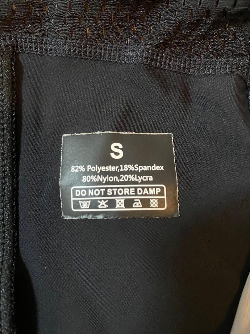 乗る練習 カーゴ　ビブショーツ Sサイズ 黒