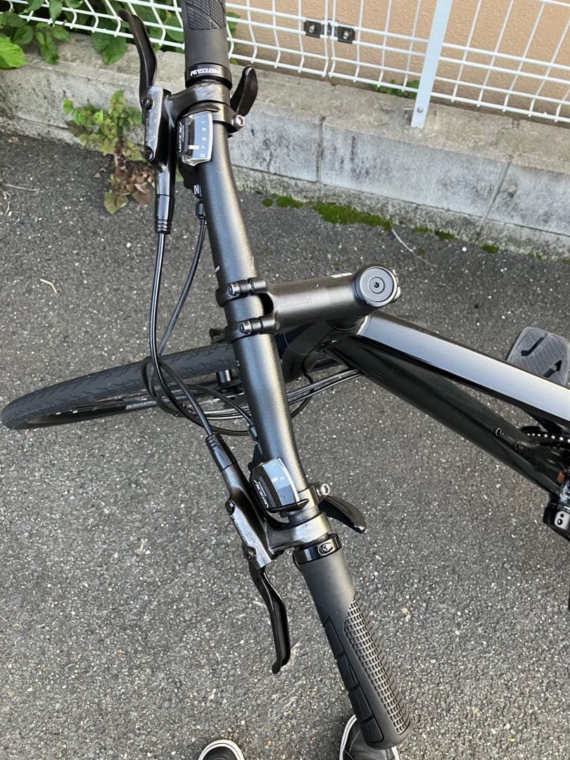 トレック　fx3 クロスバイク 中古　ブラック　Mサイズ